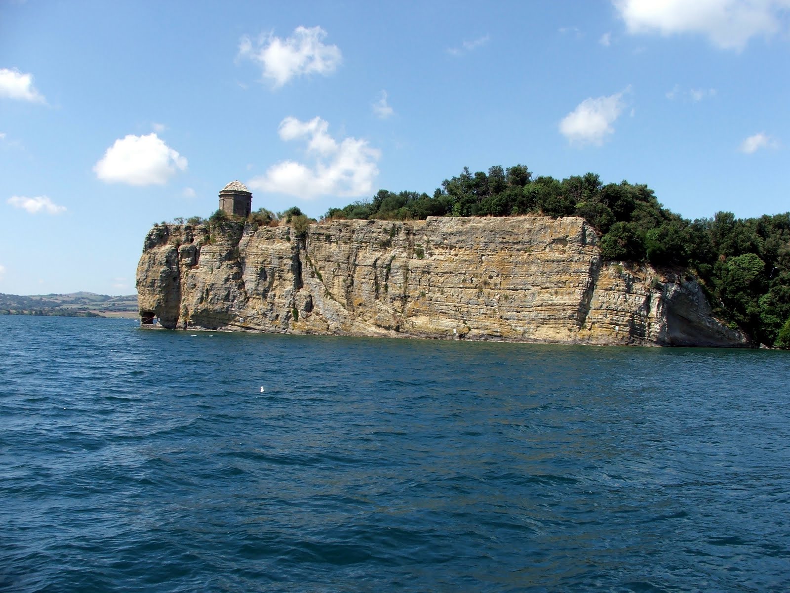 Cover Isola Bisentina