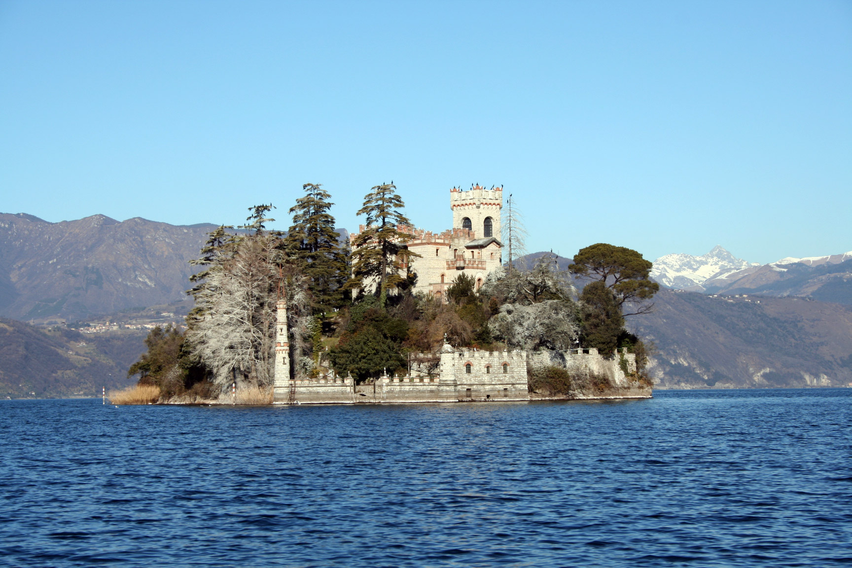 Cover Castello Isola di Loreto